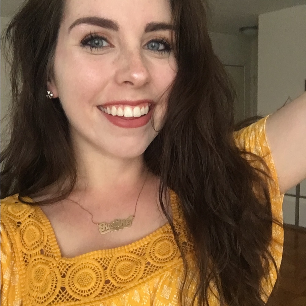 Meet your Posher, Justine